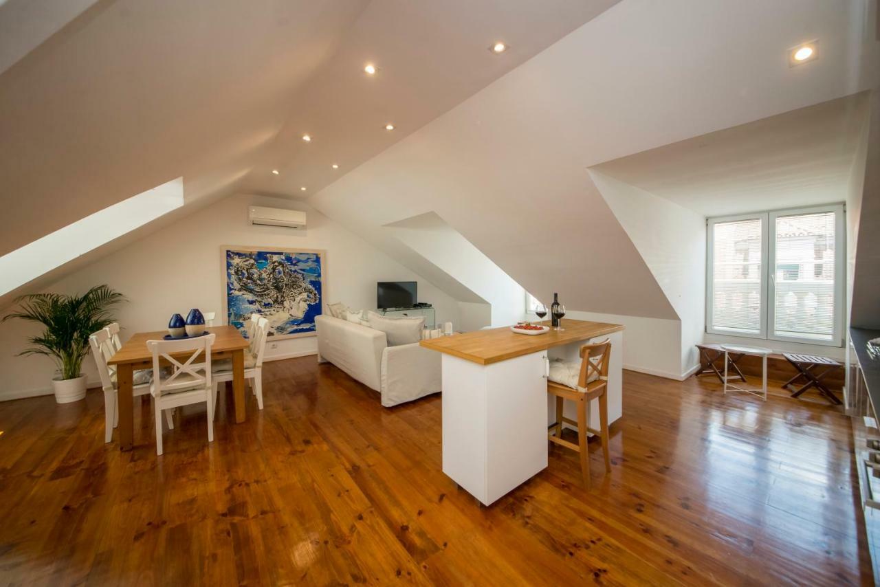 A Captivating Apartment Close To River Tagus In ליסבון מראה חיצוני תמונה